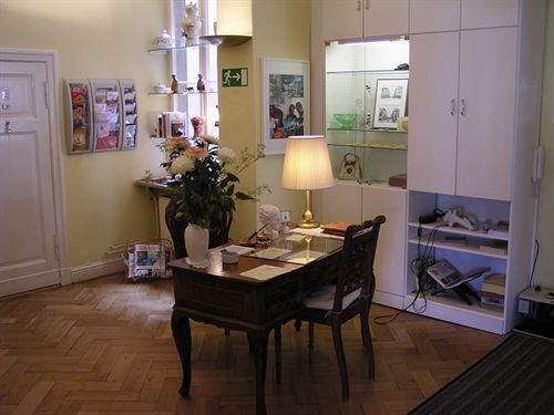 Casa de hóspedes Senta 2*